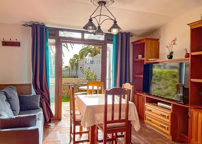 Cozy Townhouse With A Garden Apartment *