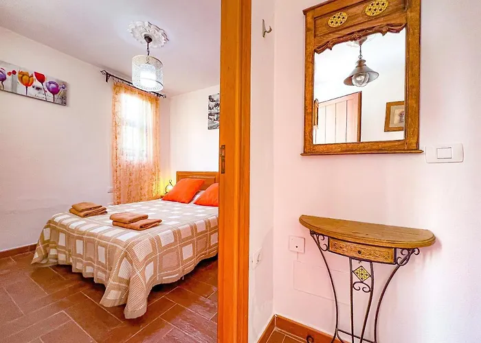 Cozy Townhouse With A Garden Appartement *